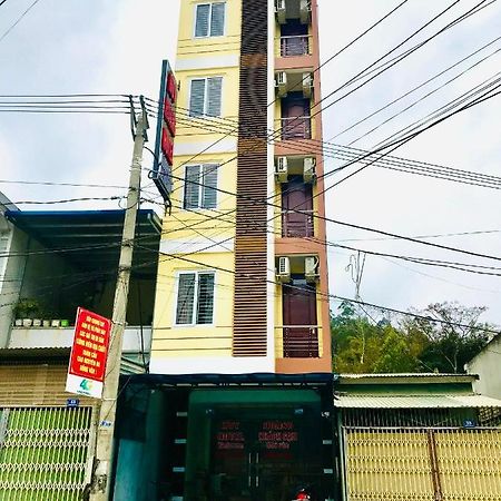 Huy Hoang Hotel Донгван Экстерьер фото