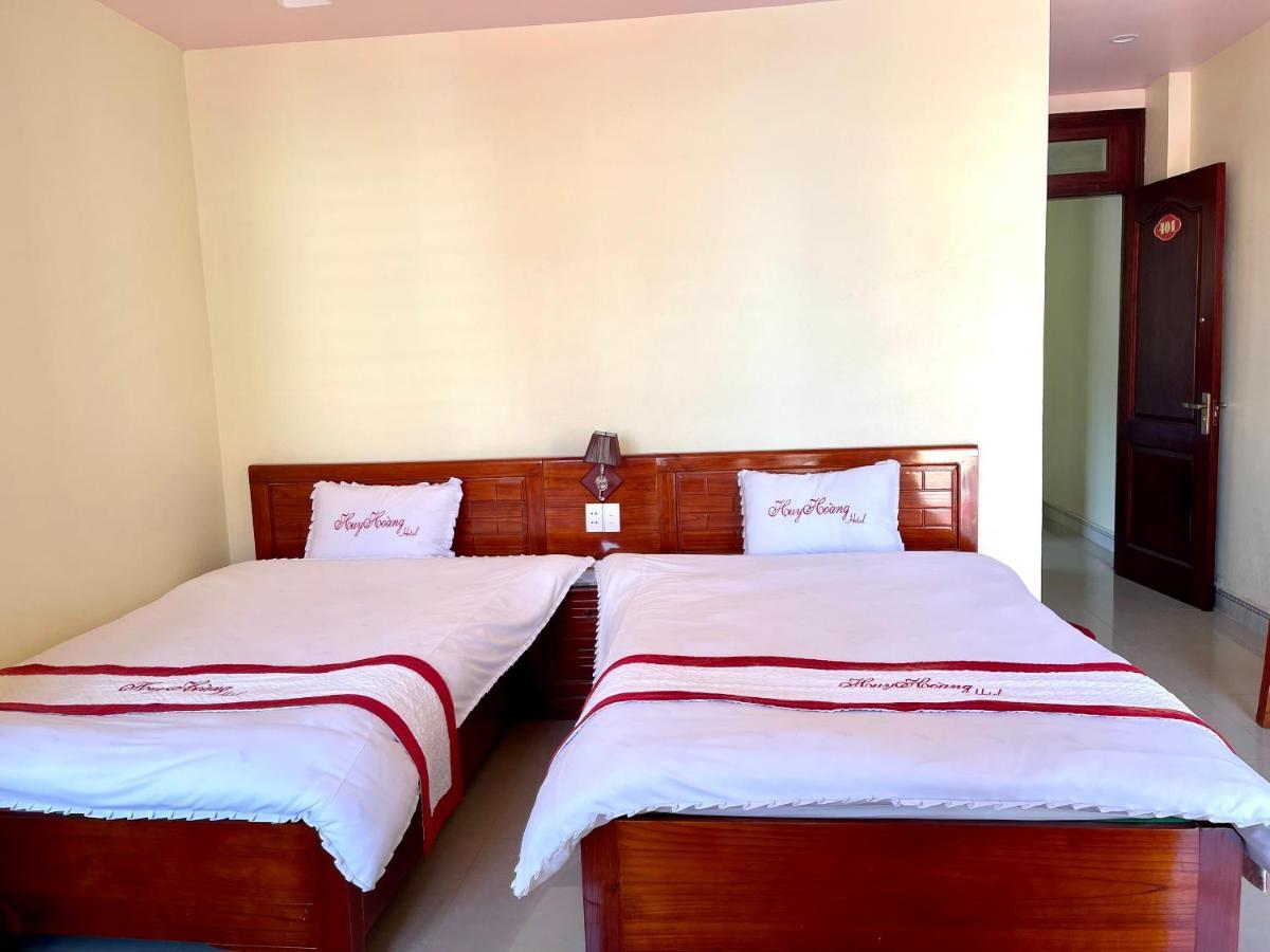 Huy Hoang Hotel Донгван Экстерьер фото